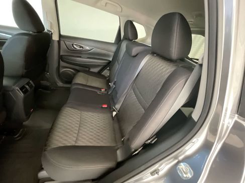 Used 2020 Nissan Rogue S w/ Special Edition Package image 23