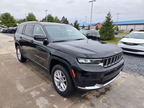 Certified 2022 Jeep Grand Cherokee L Laredo w/ Luxury Tech Group I AWD/4WD image 14