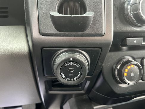 Used 2018 Ford F150 XLT w/ Equipment Group 302A Luxury RWD image 22