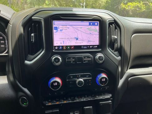 Used 2021 GMC Sierra 1500 AT4 w/ AT4 Value Package AWD/4WD image 19