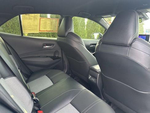 Certified 2023 Toyota Corolla XSE image 36