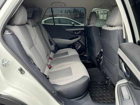 Used 2024 Subaru Outback Premium image 11