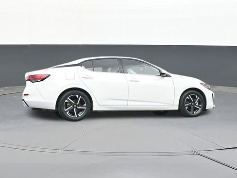 Used 2024 Nissan Sentra SV image 48