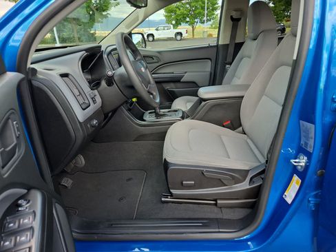 Used 2021 Chevrolet Colorado W/T w/ Custom Special Edition RWD image 19