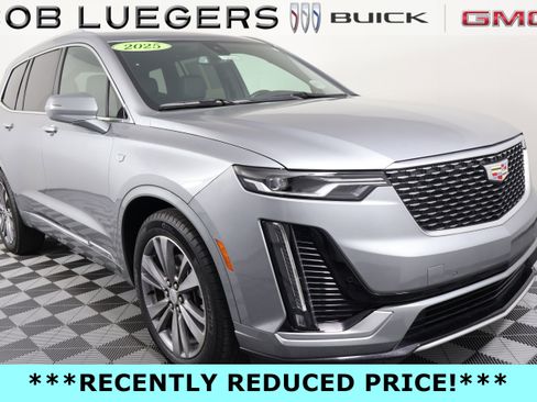 Certified 2025 Cadillac XT6 Premium Luxury FWD image 1