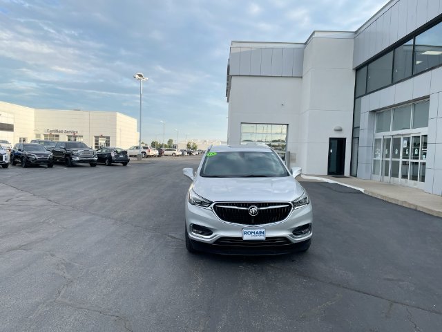 Used 2018 Buick Enclave Essence FWD image 7