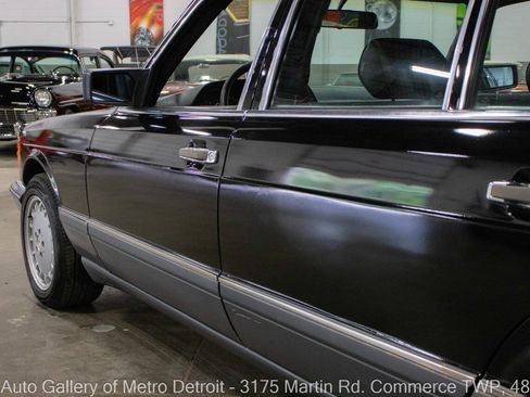 Used 1991 Mercedes-Benz 560 SEL image 22
