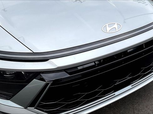 Certified 2026 Hyundai Sonata SE FWD image 32