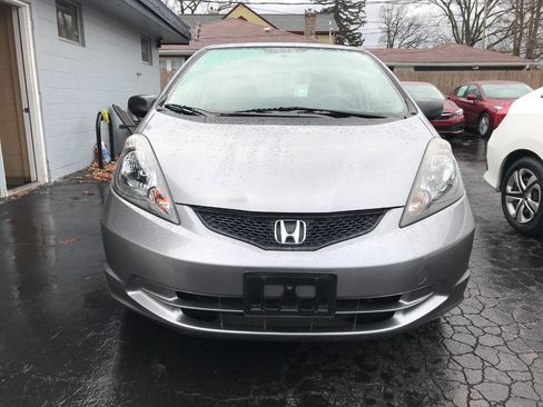 Used 2010 Honda Fit image 3