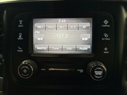 Used 2022 RAM 5500 Tradesman w/ Chrome Appearance Group AWD/4WD image 18
