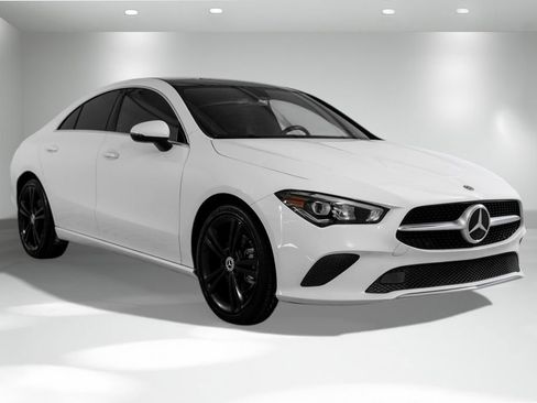 Used 2020 Mercedes-Benz CLA 250 image 8