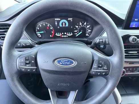 Used 2020 Ford Escape SE FWD image 6