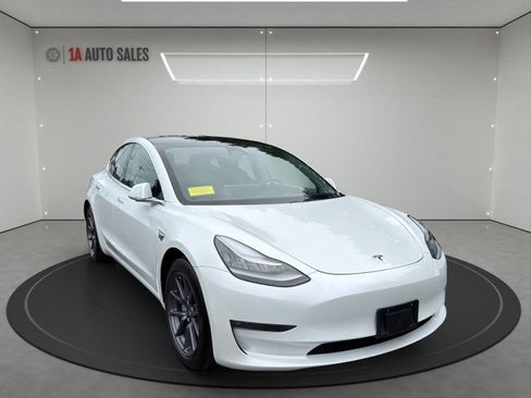 Used 2020 Tesla Model 3 Long Range AWD/4WD image 7