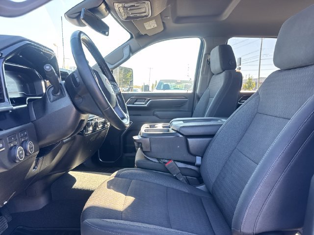 Used 2025 Chevrolet Silverado 2500 LT w/ Safety Package AWD/4WD image 13