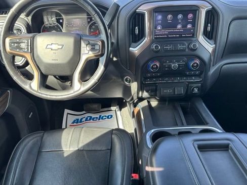 Used 2019 Chevrolet Silverado 1500 High Country w/ Technology Package AWD/4WD image 19
