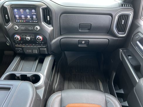Used 2019 GMC Sierra 1500 AT4 w/ AT4 Premium Package AWD/4WD image 33