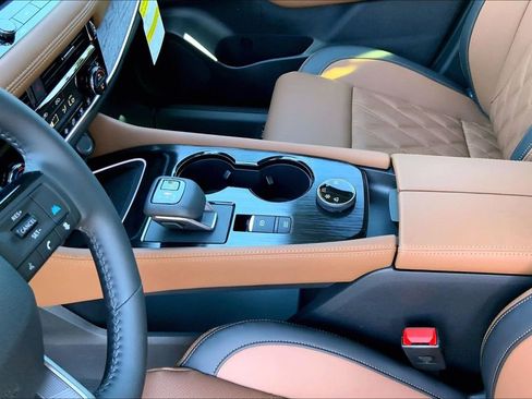 New 2026 Nissan Rogue Platinum AWD/4WD image 10