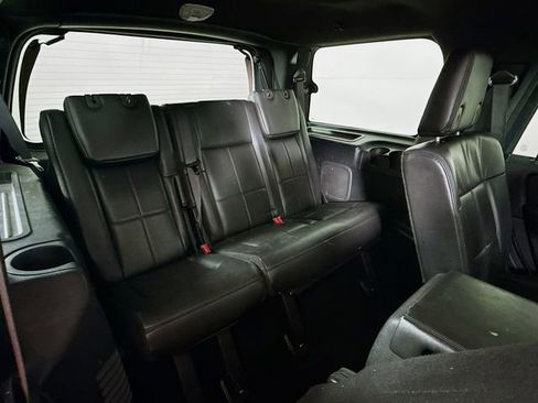 Used 2013 Lincoln Navigator 4WD w/ HD Trailer Tow Pkg image 31
