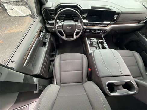 Used 2023 Chevrolet Silverado 1500 RST image 19