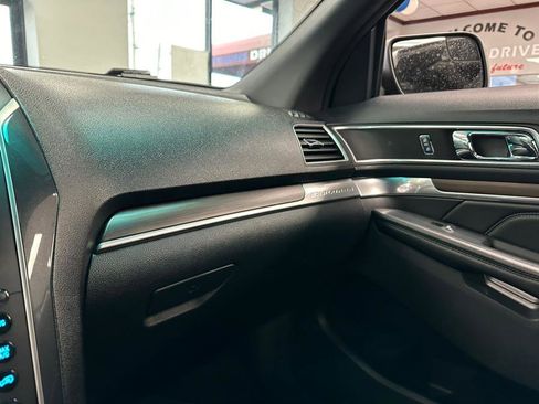 Used 2016 Ford Explorer Limited image 55