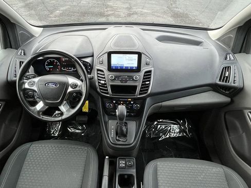 Used 2021 Ford Transit Connect XLT image 11