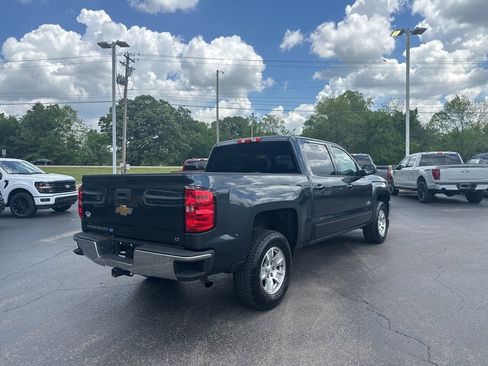 Used 2018 Chevrolet Silverado 1500 LT w/ LT Eassist Package RWD image 3