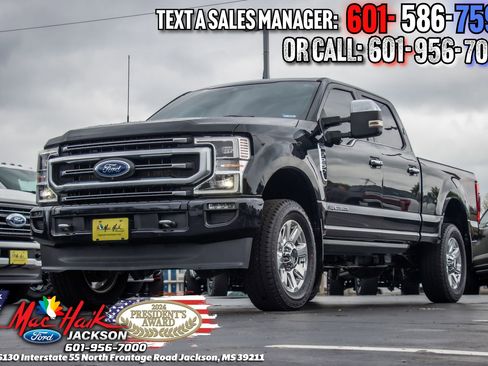 Used 2022 Ford F250 Platinum w/ FX4 Off-Road Package AWD/4WD image 4