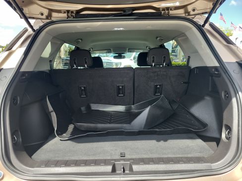 Used 2018 GMC Terrain SLE FWD image 15