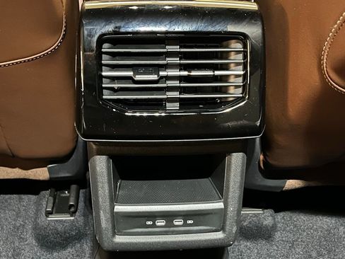 Certified 2023 Volkswagen ID.4 Pro image 22