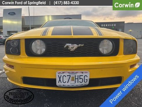 Used 2006 Ford Mustang GT Premium image 2