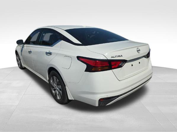 Used 2025 Nissan Altima 2.5 S FWD image 4