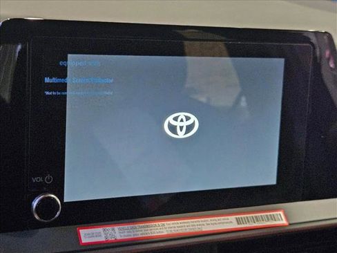 New 2026 Toyota Prius Plug-In Hybrid FWD image 11