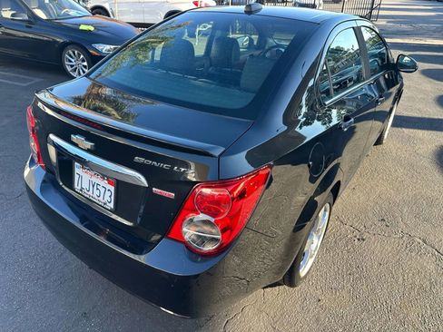 Used 2015 Chevrolet Sonic LTZ image 16