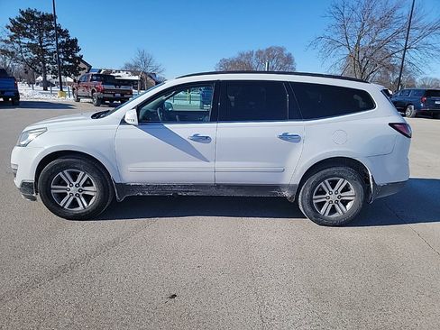 Used 2016 Chevrolet Traverse LT image 6
