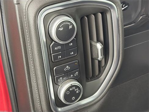Used 2019 GMC Sierra 1500 SLE image 10