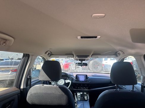 Certified 2022 Nissan Rogue SV image 34