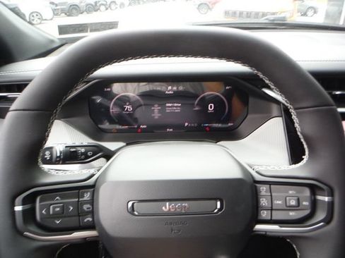 New 2026 Jeep Cherokee Laredo AWD/4WD image 3