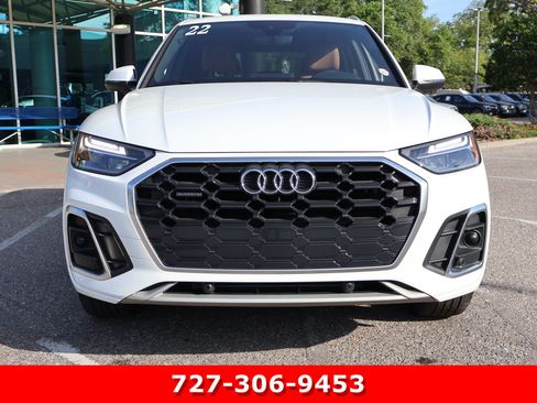 Used 2022 Audi Q5 2.0T Premium w/ Convenience Package AWD/4WD image 9