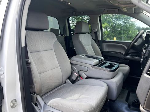 Used 2017 Chevrolet Silverado 1500 W/T w/ Trailering Package RWD image 19
