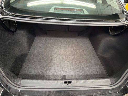 Used 2016 Chrysler 200 Limited w/ Anniversary Edition FWD image 23