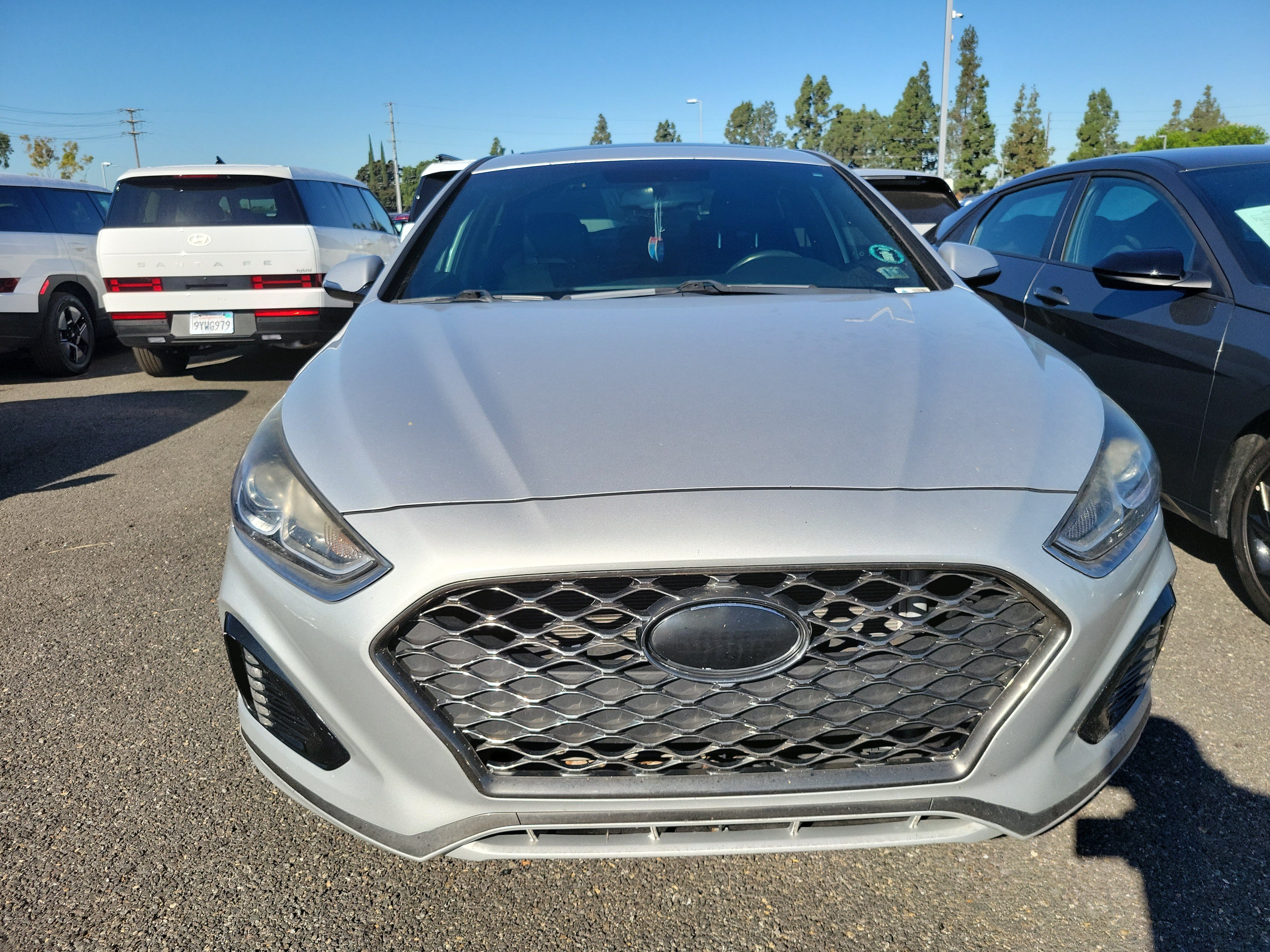 Used 2018 Hyundai Sonata Sport w/ Cargo Package FWD image 2