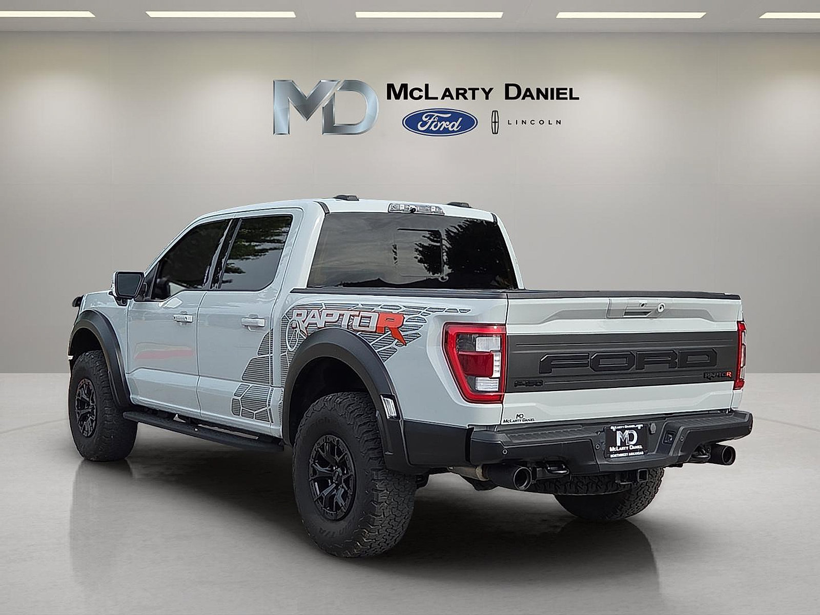 Certified 2023 Ford F150 Raptor w/ Equipment Group 802A Raptor R AWD/4WD image 4