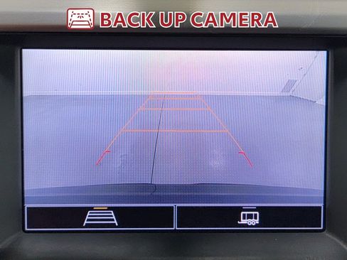 Used 2020 GMC Acadia SLE w/ Driver Convenience Package FWD image 22