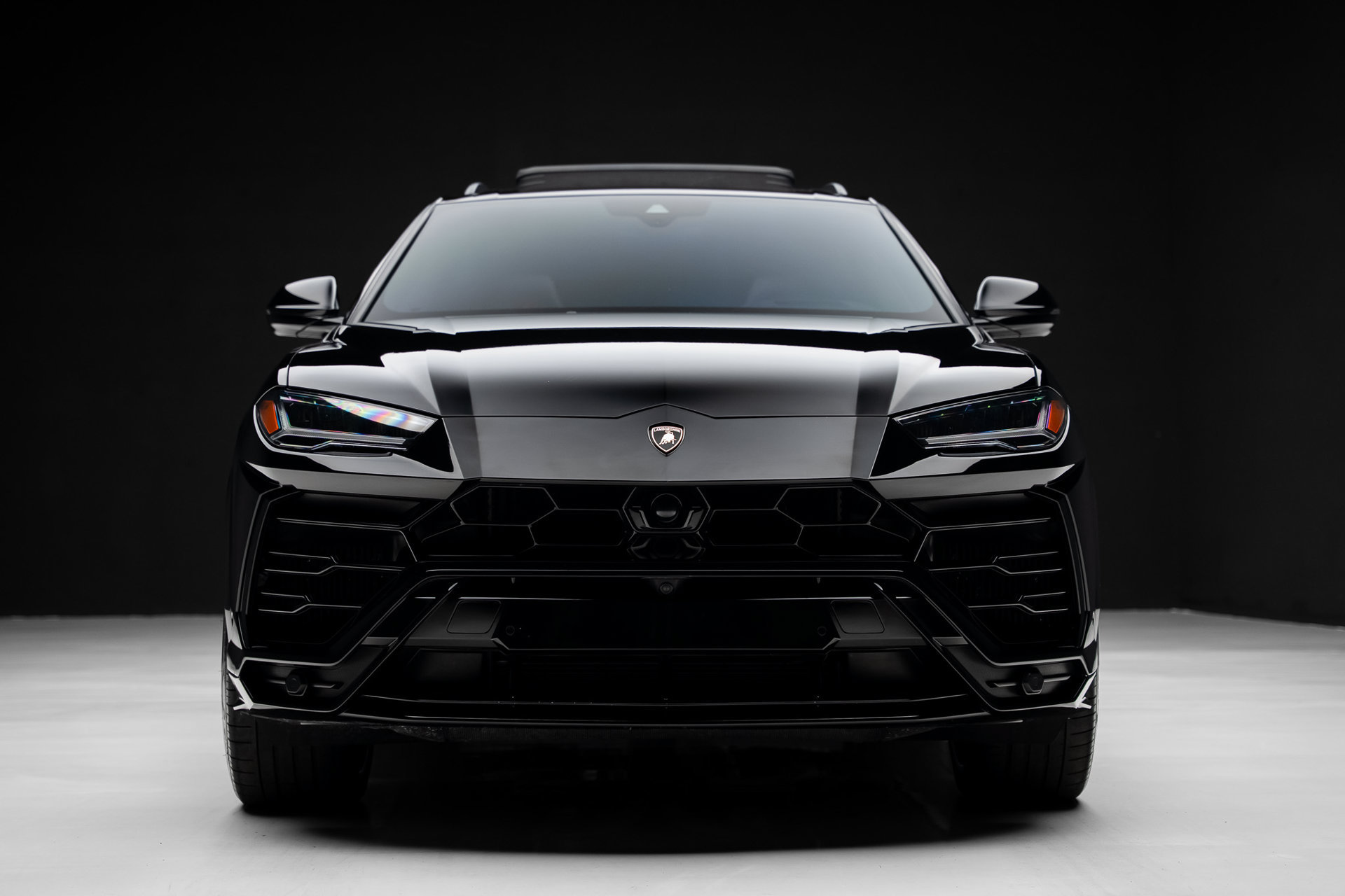 Used 2019 Lamborghini Urus AWD/4WD image 8