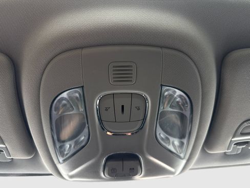 Used 2022 Jeep Compass Latitude w/ Sun and Sound Group AWD/4WD image 34