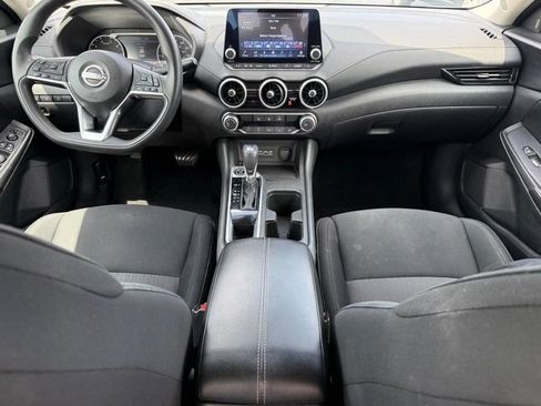 Used 2024 Nissan Sentra SV FWD image 13