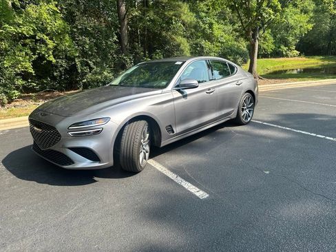 Used 2026 Genesis G70 2.5T RWD image 2