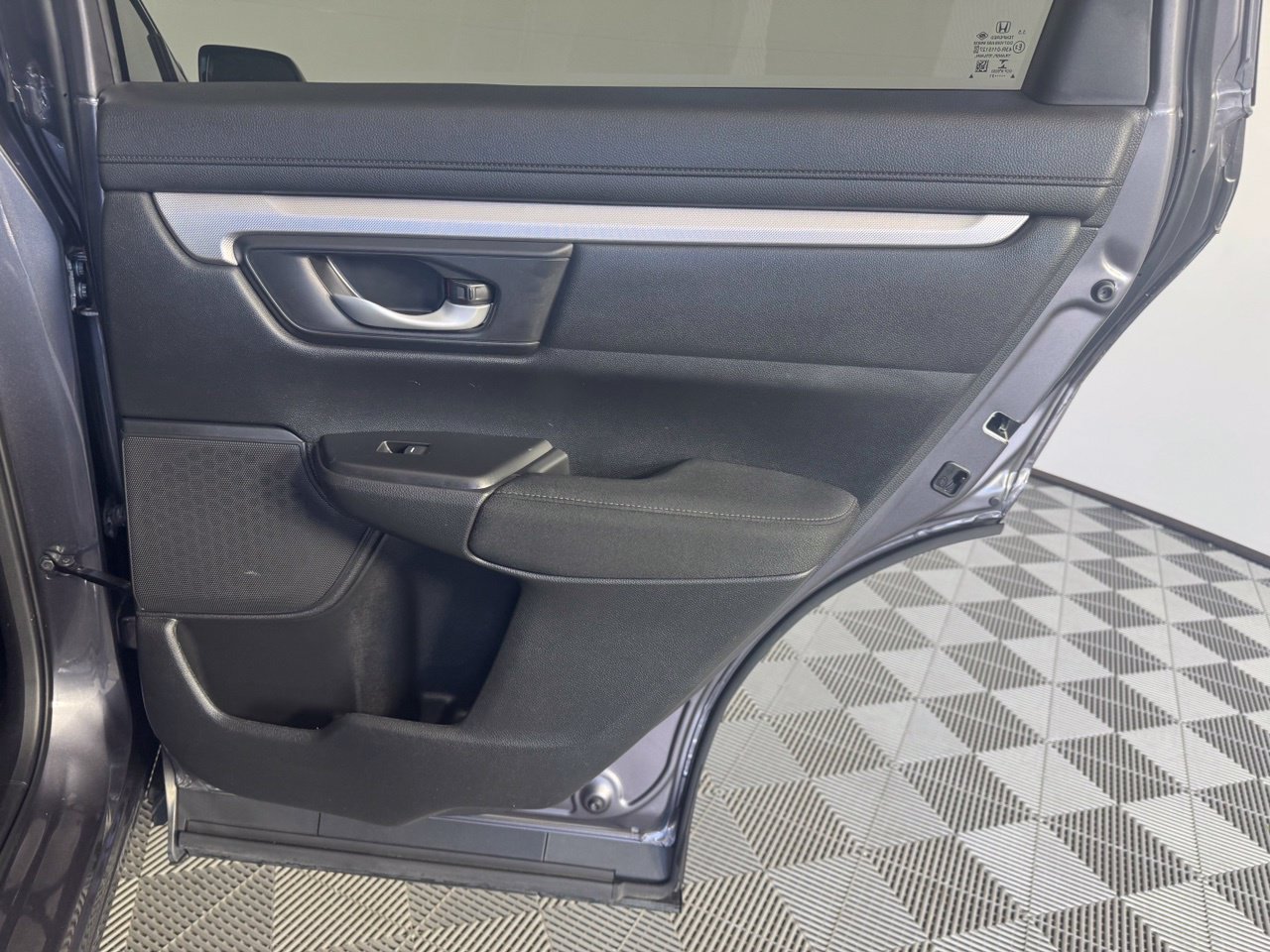 Used 2021 Honda CR-V LX image 25