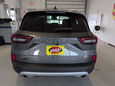 Certified 2023 Ford Escape Platinum image 4