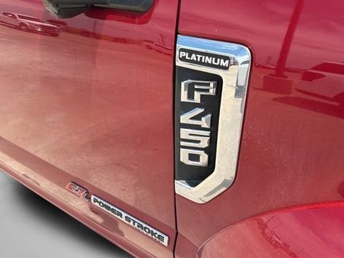 Certified 2022 Ford F450 Platinum w/ FX4 Off-Road Package AWD/4WD image 10